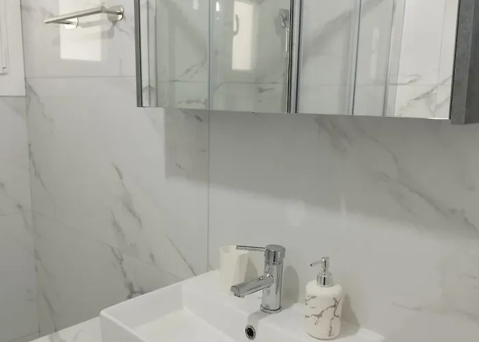 Nel Cuore Di Milos * Zefiría